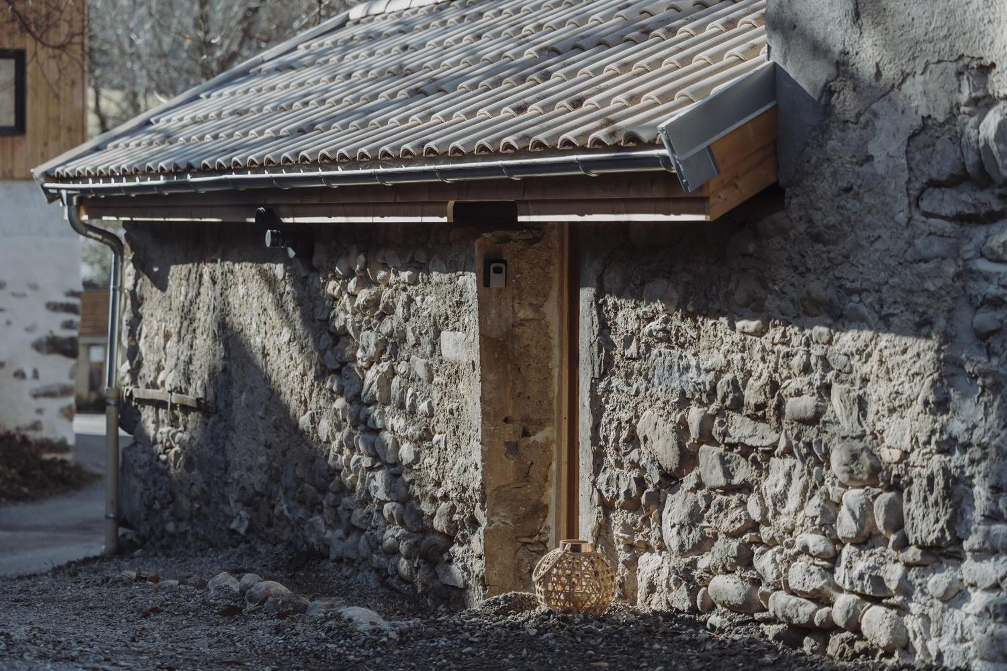 Les Cabanes Du Dauphine Et Logis A La Ferme Gap Room photo