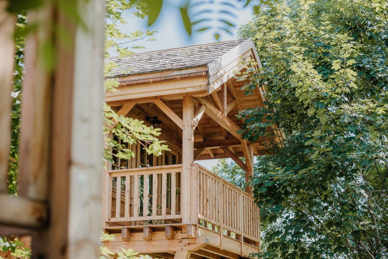 Les Cabanes Du Dauphine Et Logis A La Ferme Gap Exterior photo